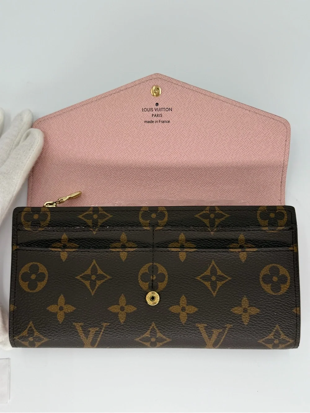 LV Sarah Monogram Canvas w/Pink interior Wallet Full Set w/Box Dust Bag and COA - Picture 4 of 10